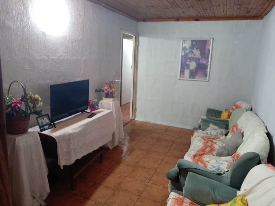 3 Bedroom Property for Sale in Eastridge Western Cape